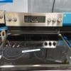 Cuisinière 5.3 pi.cu, Convection véritable, Friture à air, Stainless - PB935YPFS – Image 4