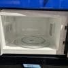 Micro-ondes de comptoir 21", 1.6 pi.cu, Stainless – Image 2