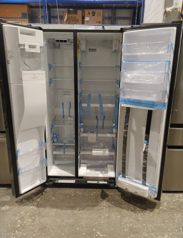 Réfrigérateur Whirlpool 36", Profondeur comptoir, Côte-à-côte, 20,6 pi.cu, Noir - WRS571CIHB – Image 11