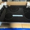 Maytag 30'' Cooktop, 4 elements, Black glass-ceramic - Image 3