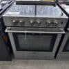Cuisinière Induction 30’’, Blomberg, 5.7 pi.cu, Stainless - BIRP34450CSS – Image 3