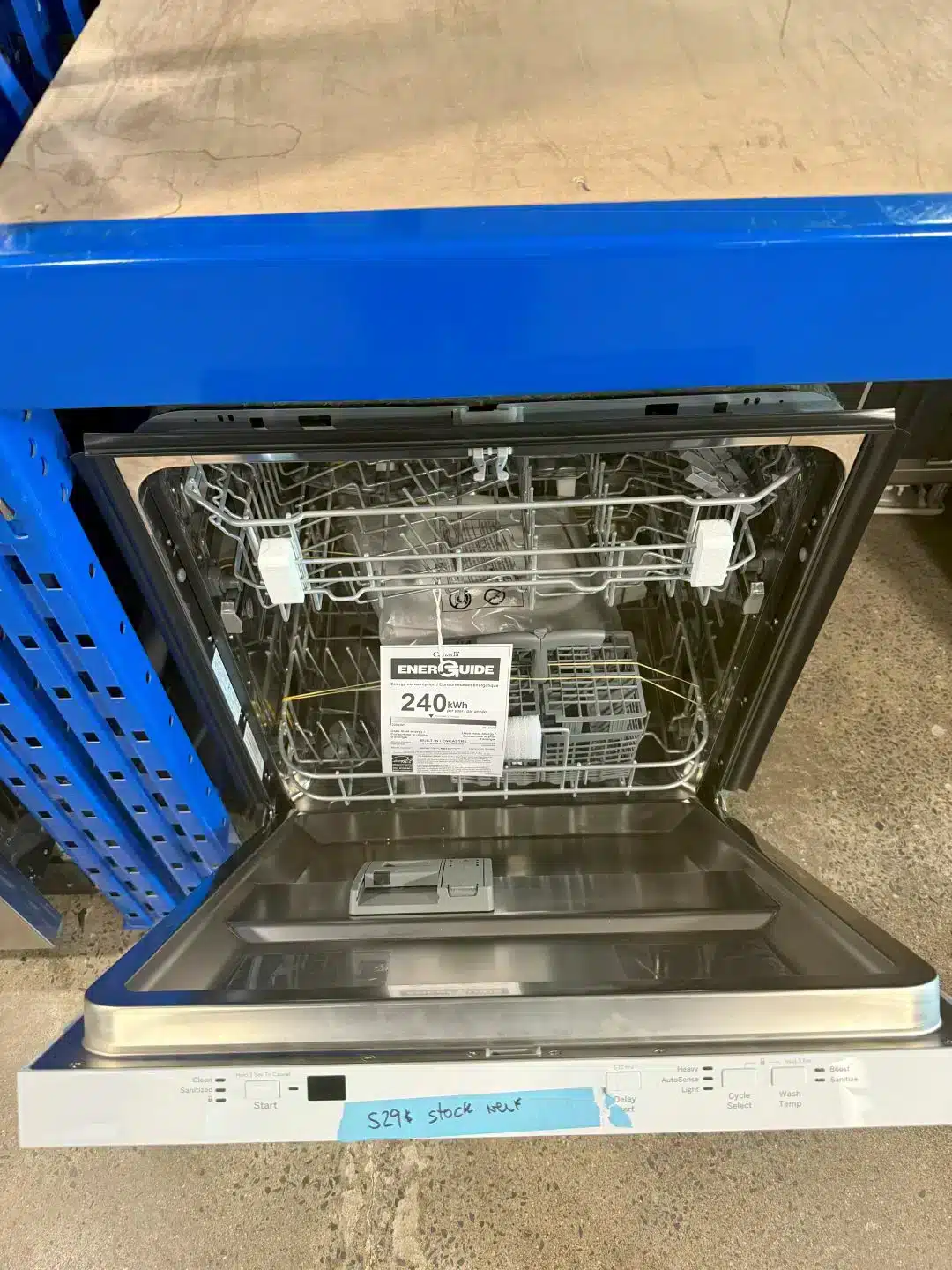 Lave-vaisselle encastrable 24″ – Blanc – GE UBT410SGVWW – Image 6