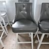 Ensemble de 2 tabourets de bar, Cuir laminé gris - Monarch – Image 5