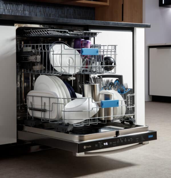 Built-In 24" Dishwasher, Microban® Technology, 45 dBA, Stainless – PDT705SYWFS - Image 4