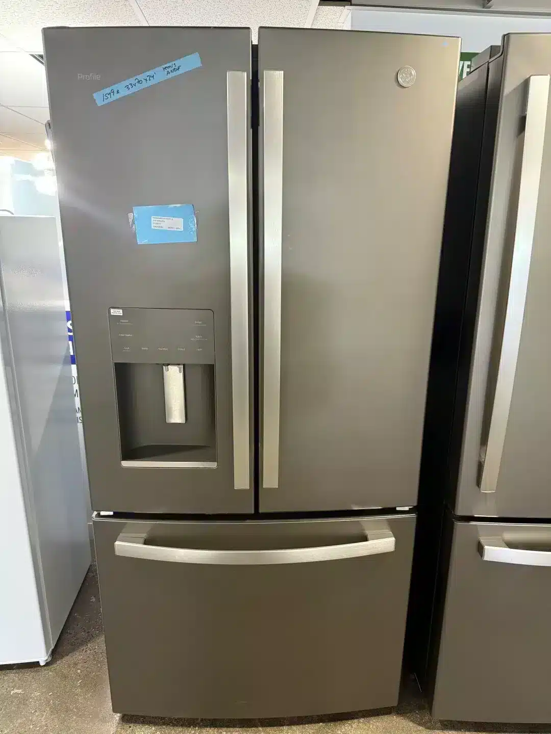 GE Profile 17.5 cu.ft. French Door Refrigerator – Slate – PYE18HMLKES - Image 5