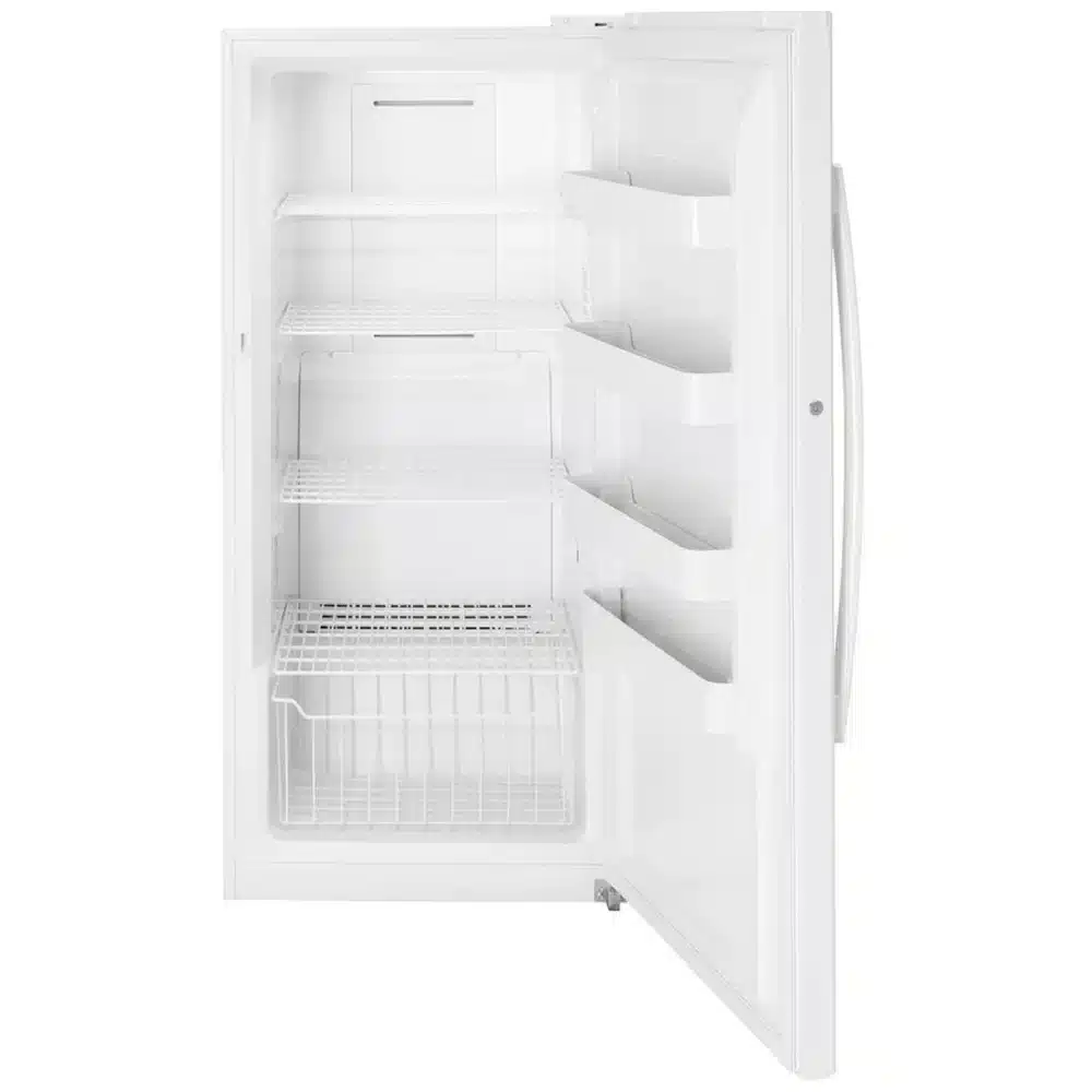 Congélateur vertical GE – 28", 14,1 pi³, dégivrage automatique, éclairage intérieur, blanc – FUF14SMRWW – Image 3