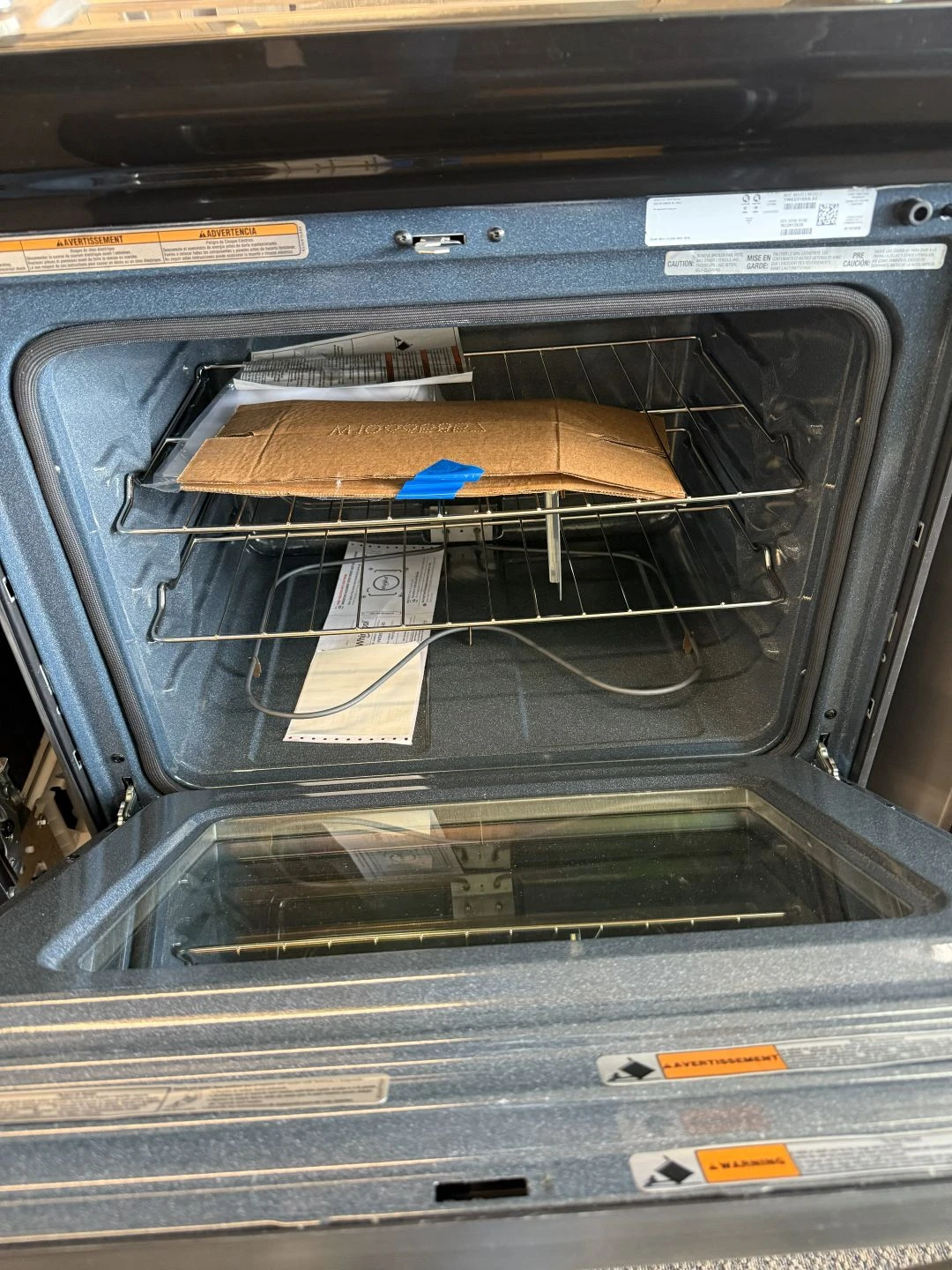 Cuisinière électrique Whirlpool – 30 pouces, 4,8 pi³, 3 000 W, inox – YWEE515S0LS – Image 6