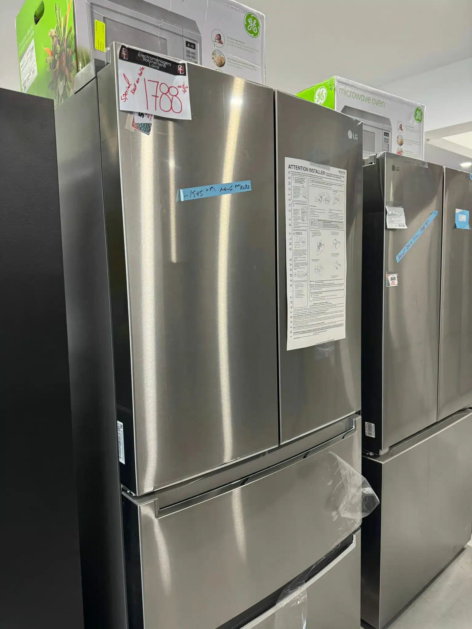 Réfrigérateur à profondeur de comptoir à portes françaises LG 33 pouces 19,0 pi³ inox – LRMNC1803S – Image 6