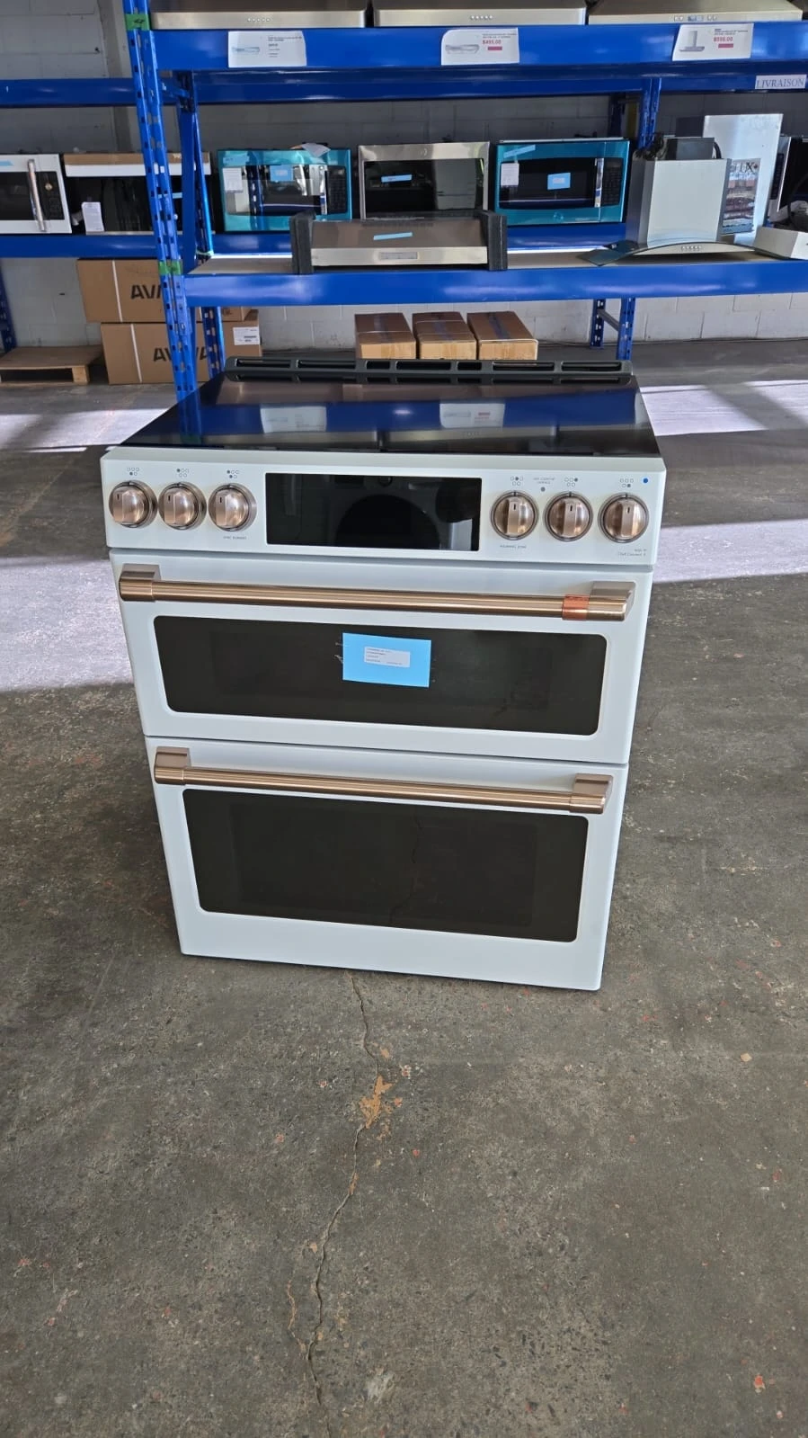 Cuisinière à induction GE Café – 30 pouces, 7 pi³, blanc – CCHS950P4MW2 – Image 6