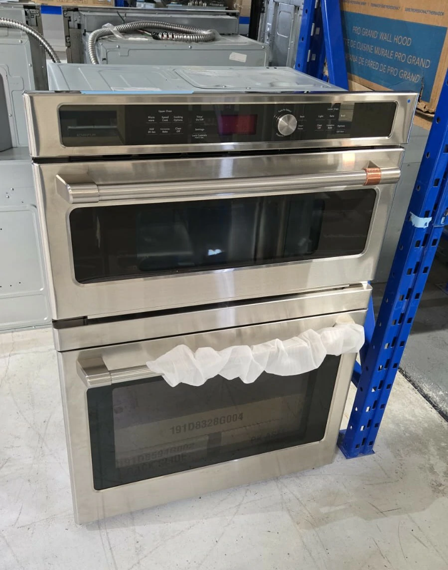 Four micro-ondes encastré GE Café, 30 pouces, inox – CTC912P2NS1 - Image 5