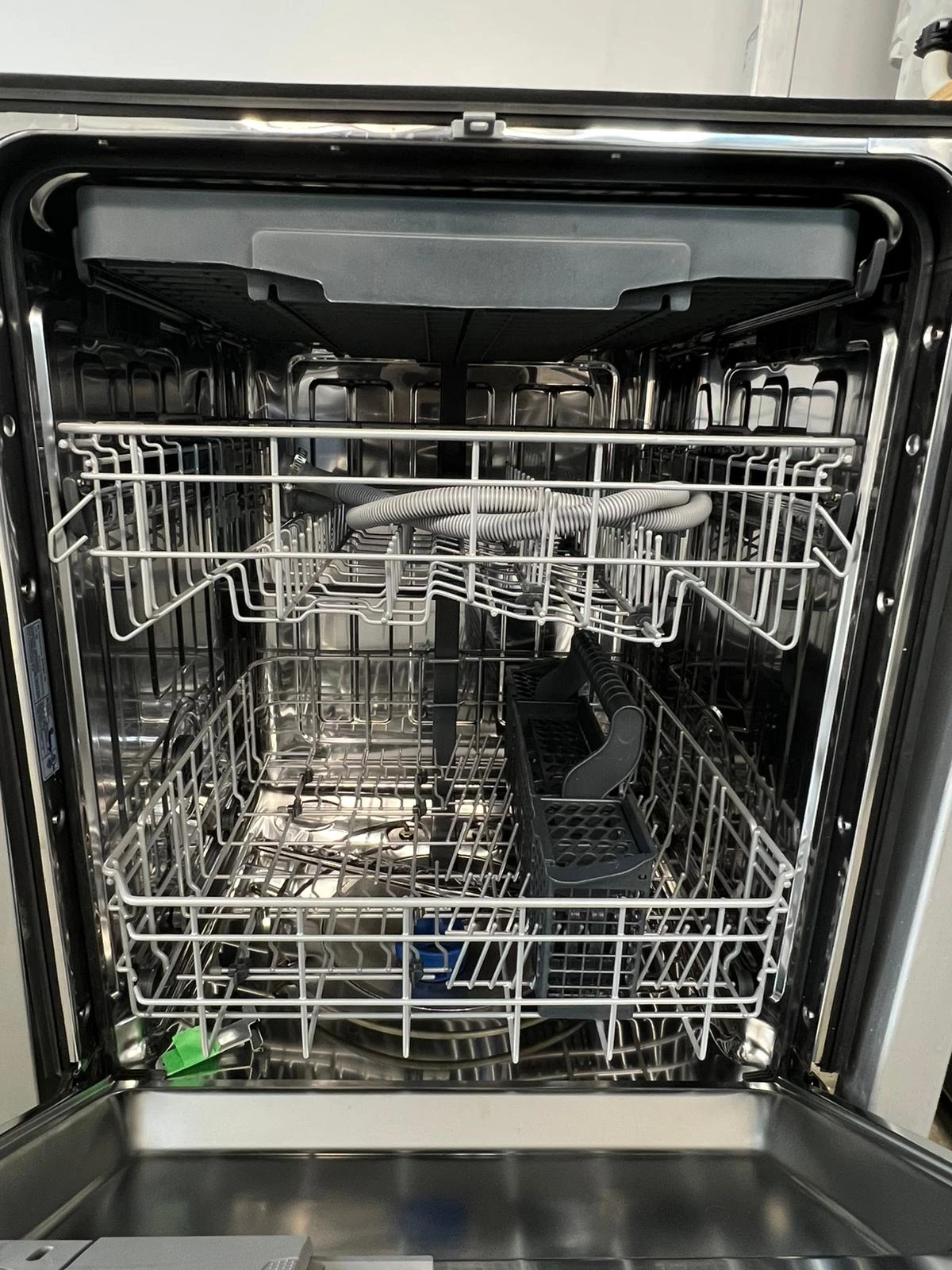 Lave-vaisselle encastrable GE – 24 pouces, 48 dB, inox – GBP655SSPSS – Image 6