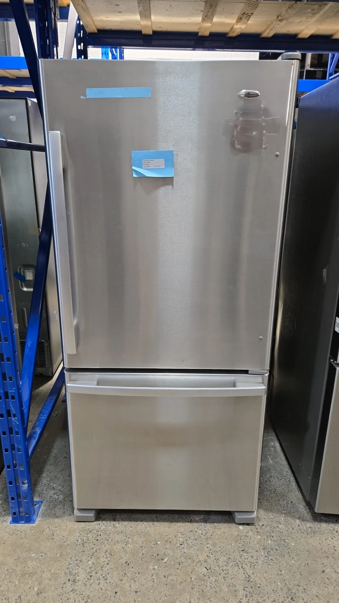 Réfrigérateur à congélateur inférieur Amana – 30 pouces, 18,6 pi³, acier inoxydable – ABB1924BRM – Image 6