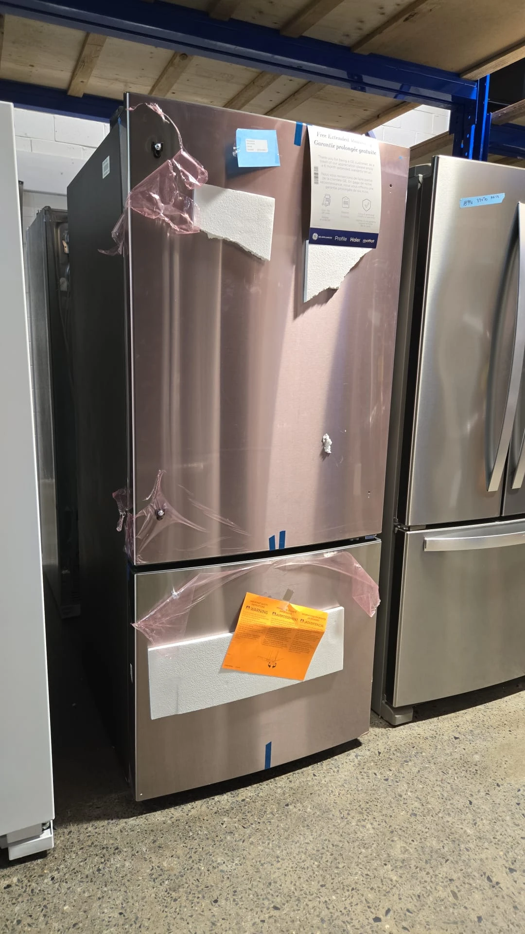 Réfrigérateur à congélateur inférieur GE – 30 pouces, 21 pi³, inox – GDE21DYRKFS – Image 4