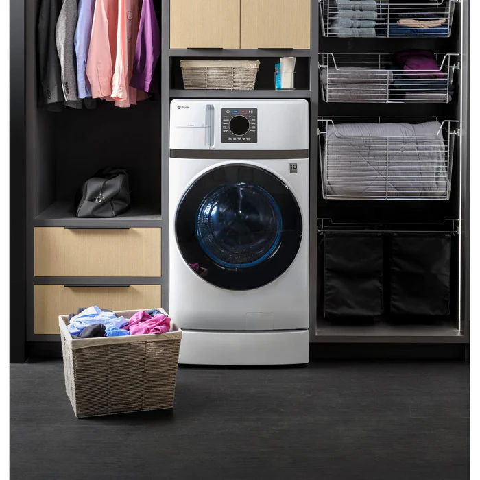 Laveuse-sécheuse tout-en-un GE Profile – 28 pouces, laveuse 5,3 pi³, Wi-Fi, 1 300 RPM, blanc – PFQ83HSSWWW – Image 4
