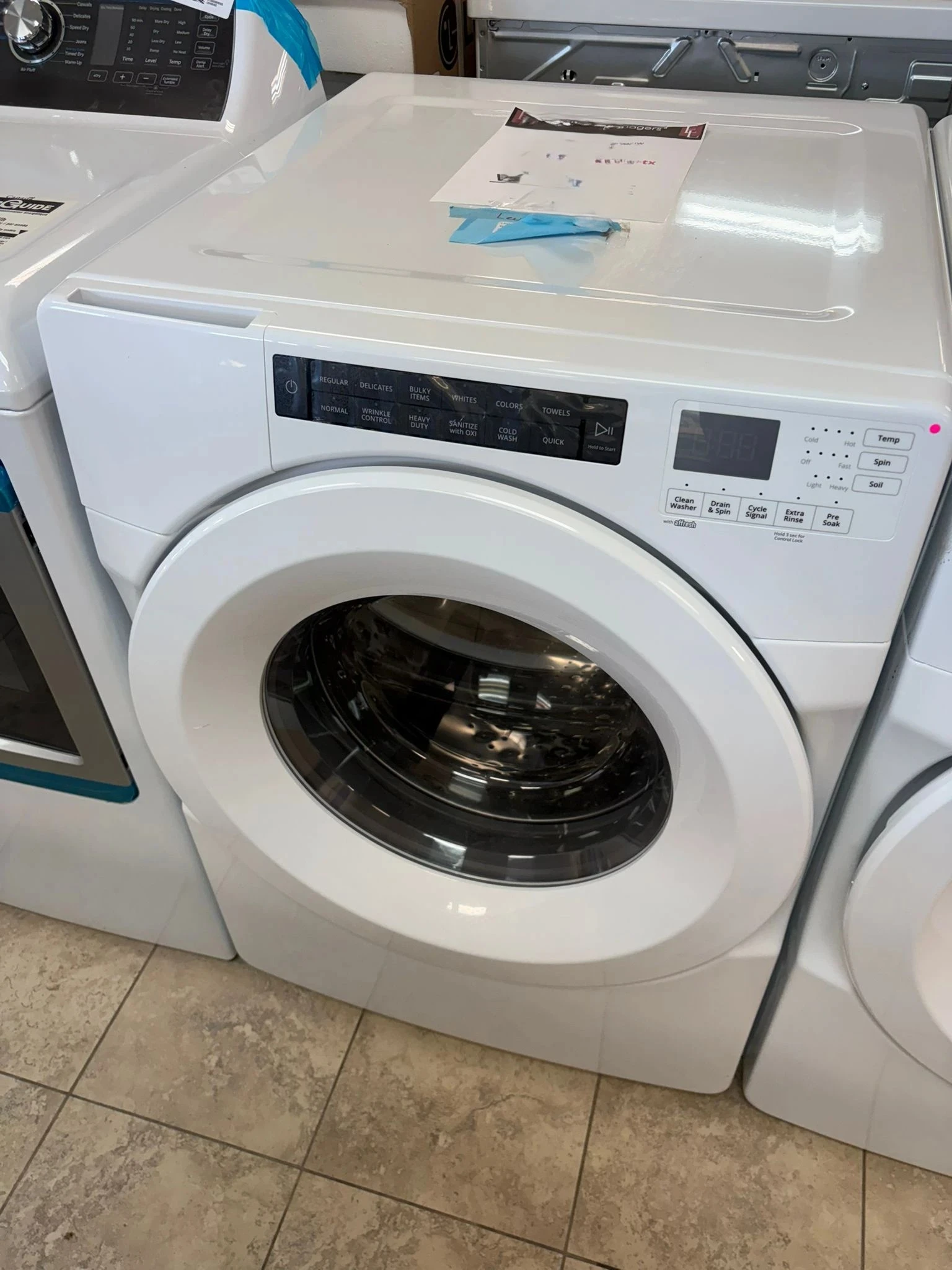 Ensemble laveuse et sécheuse frontale Whirlpool 27 pouces, Amana, 5 pi³+7.4 pi³, blanche – WFW560CHW & YNED5800HW - Image 6