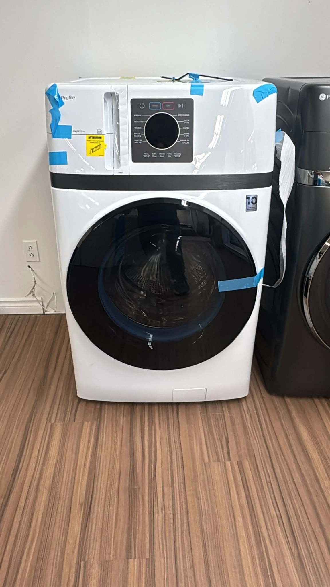 Laveuse-sécheuse tout-en-un GE Profile – 28 pouces, laveuse 5,3 pi³, Wi-Fi, 1 300 RPM, blanc – PFQ83HSSWWW – Image 5