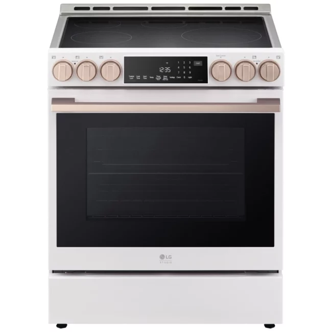 Cuisinière à induction LG Studio 30 po - ProBake Convection, Air Fry & InstaView - LSIS6338NE