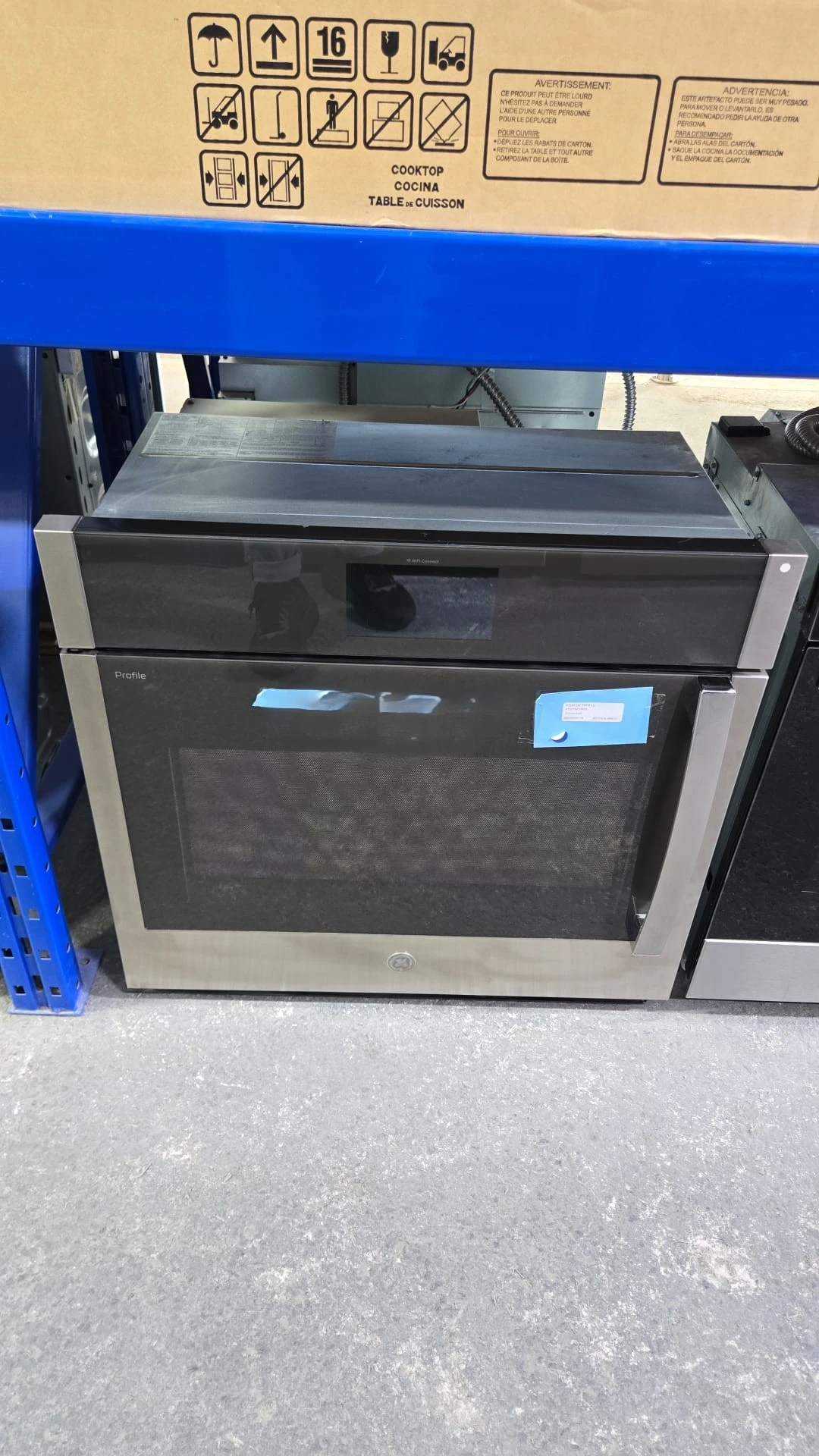 Four encastré GE Profile - porte gauche, 5 pi³ & Air Fry - PTS700LSNSS – Image 3