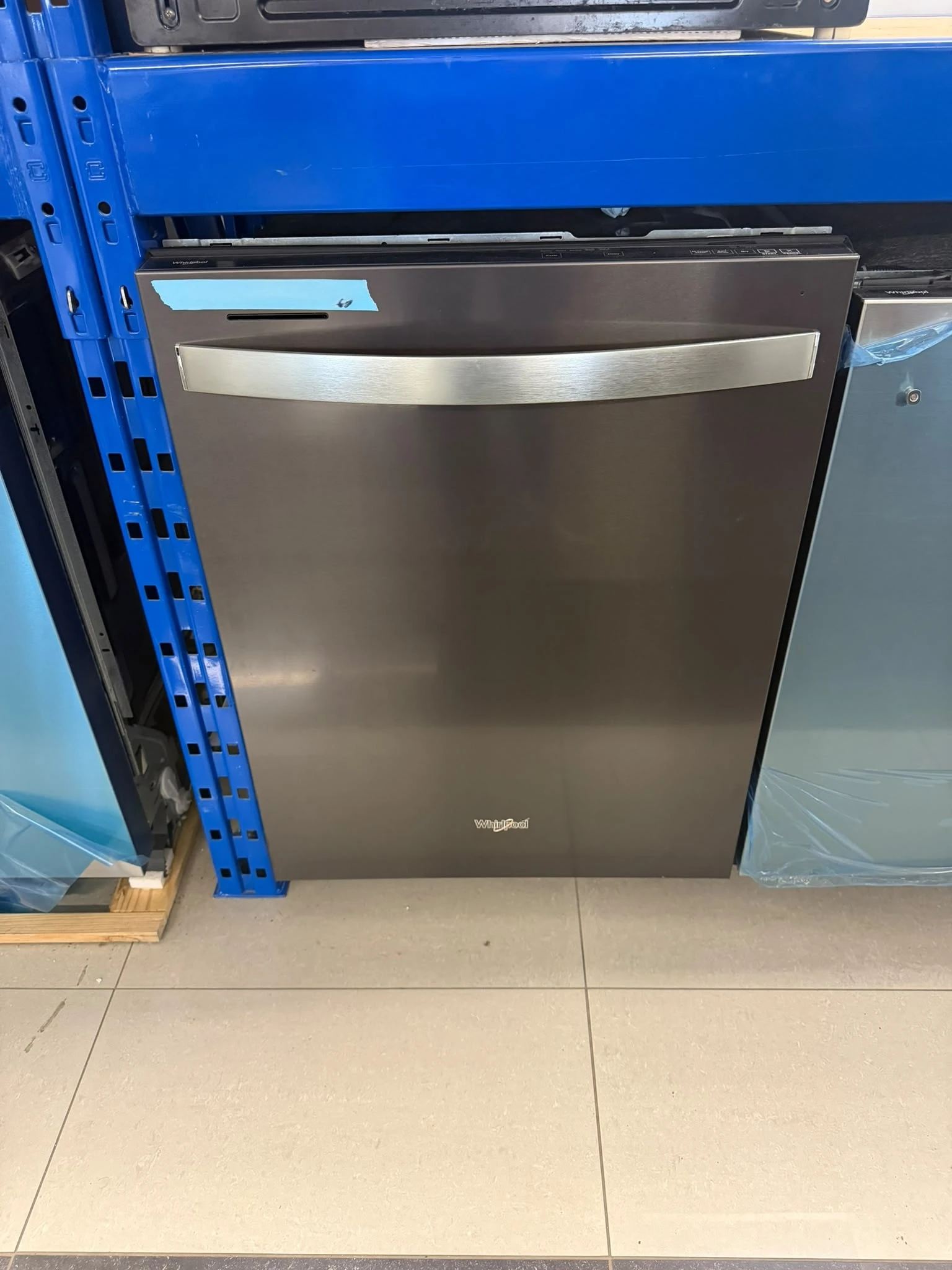 Lave-vaisselle Whirlpool inox noir - 3e panier, Sensor Cycle & 47 dB - WDT750SAKV – Image 3