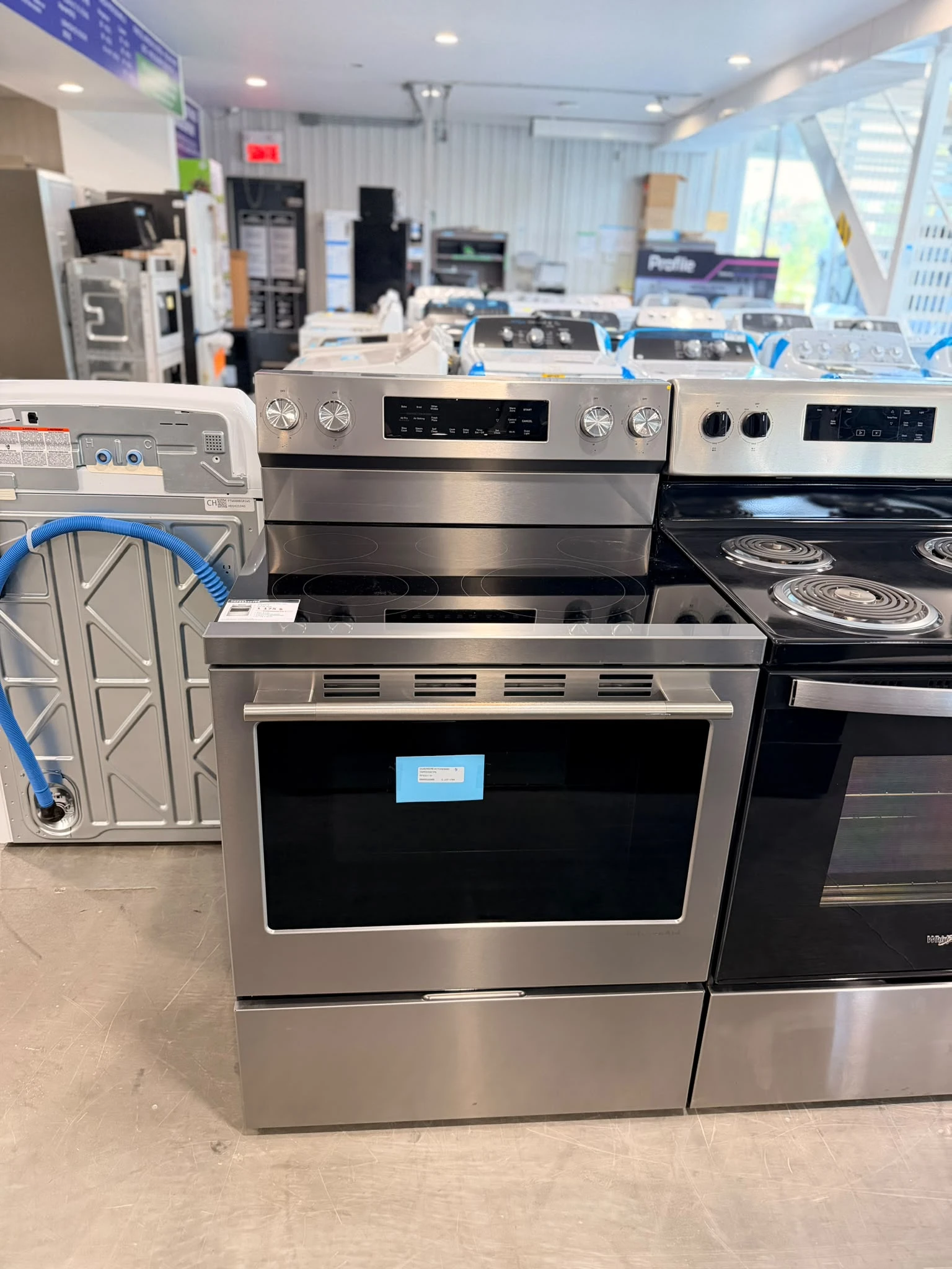 Cuisinière électrique KitchenAid 30 po - Fresh Pizza, Even-Heat Hyper & Air Fry - YKFES330TPS – Image 4