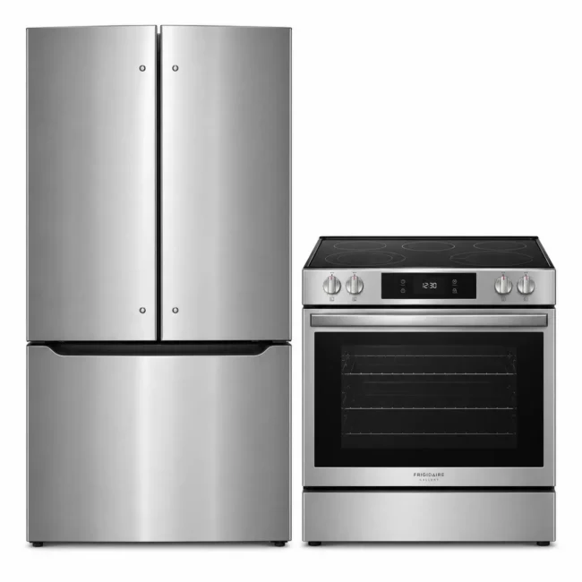 Duo cuisine Frigidaire Gallery - réfrigérateur 20 pi³ & cuisinière Total Convection - GRFN2023AF & GCFE307CBF