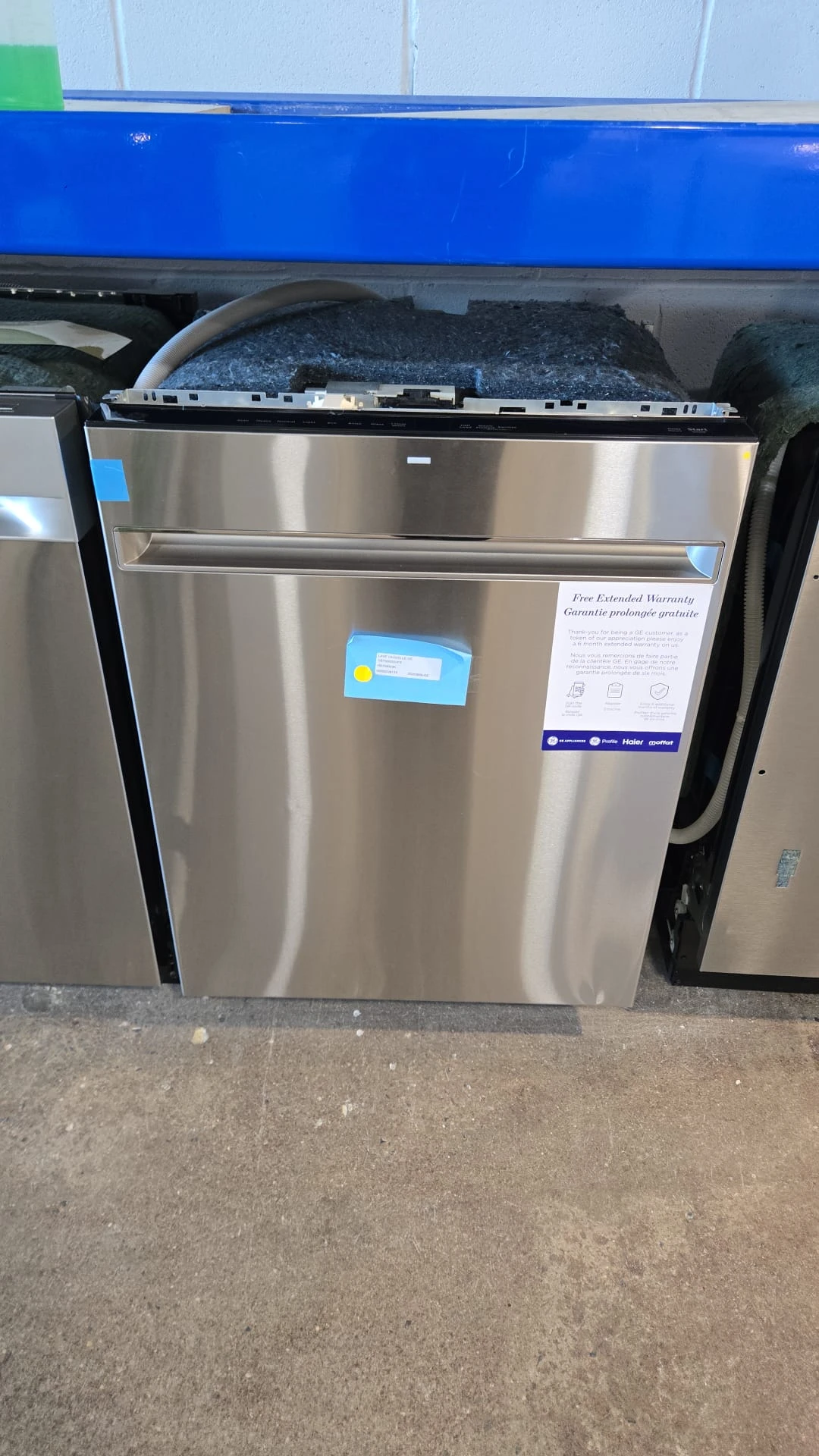 Lave-vaisselle GE à ouverture automatique - 24 po inox, 47 dBA, 15 couverts et 8 cycles - GBT600SSVFS - Image 6