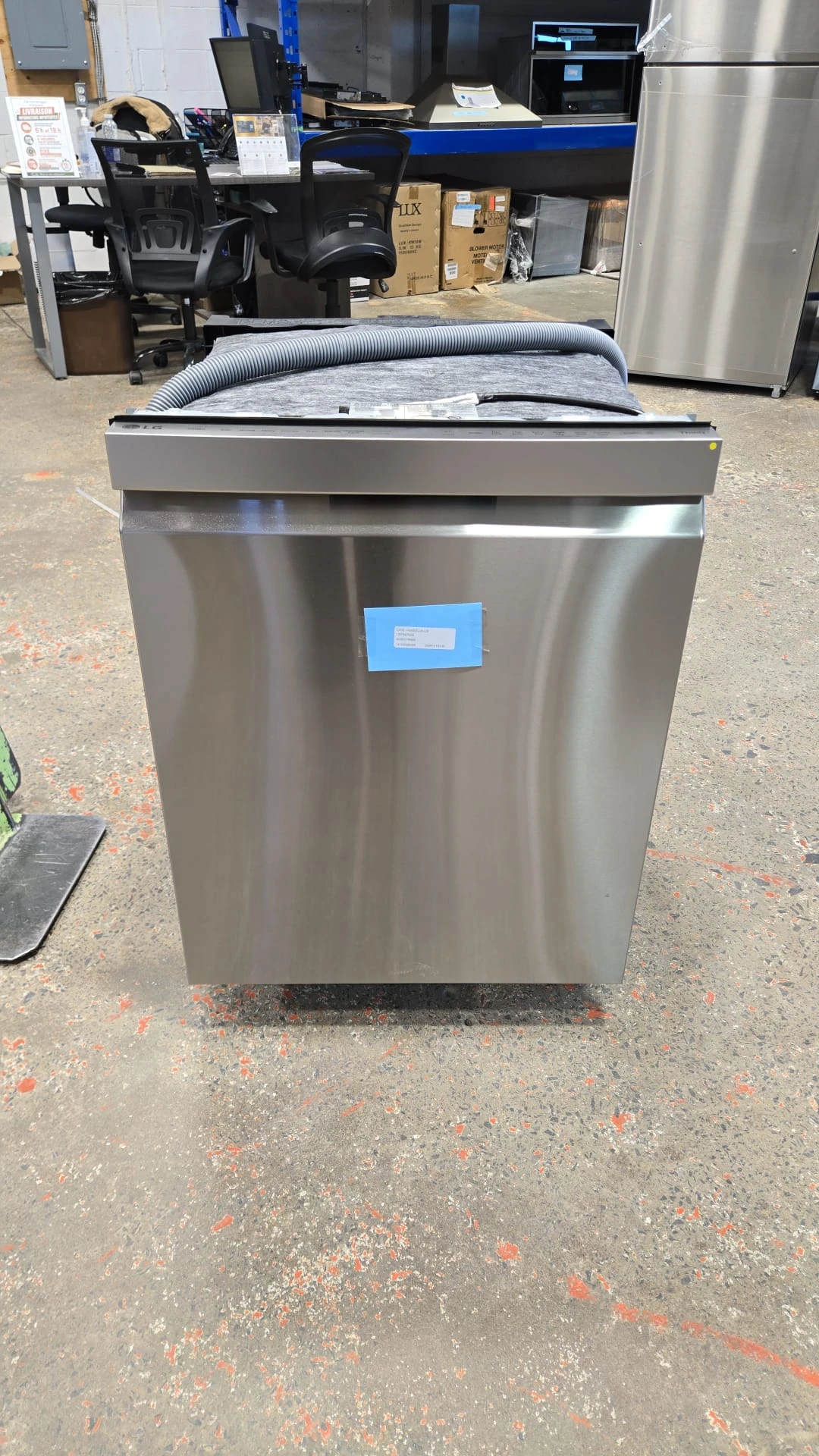 Lave-vaisselle LG TrueSteam - 24 po inox, 44 dBA, vapeur, 15 couverts et trois paniers - LDPS6762S - Image 3