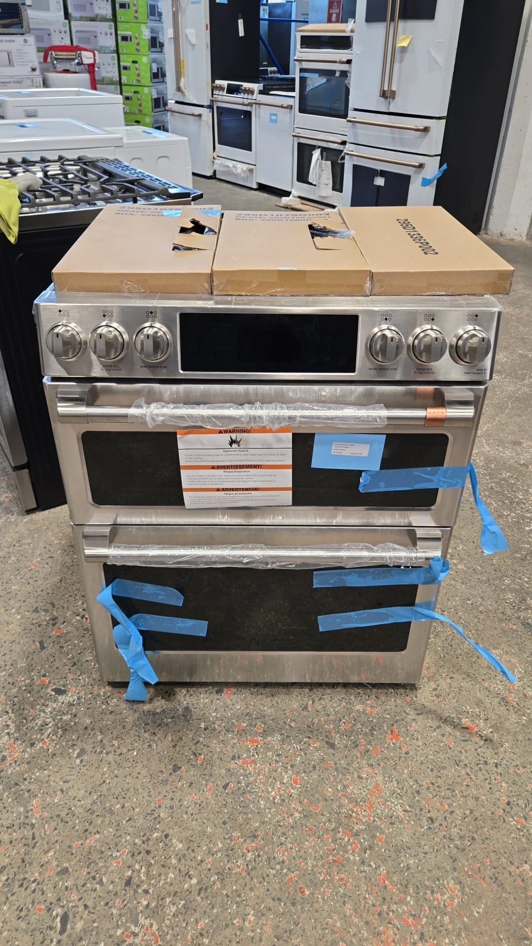 Cuisinière à gaz GE Café 30 pouces - 7 pi³, plaque à griller et brûleur 21 000 BTU - CCGS750P2MS1 – Image 6
