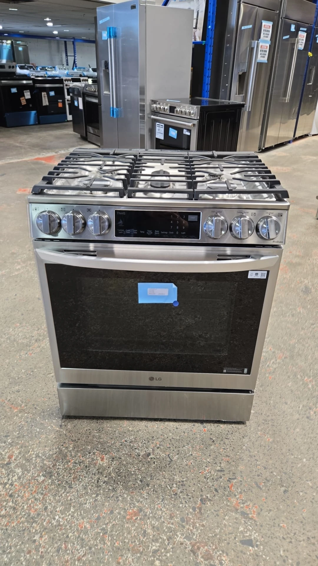 Cuisinière à gaz LG 30 pouces - four 6,3 pi³, 20 000 BTU et InstaView - LSGL6335F – Image 3