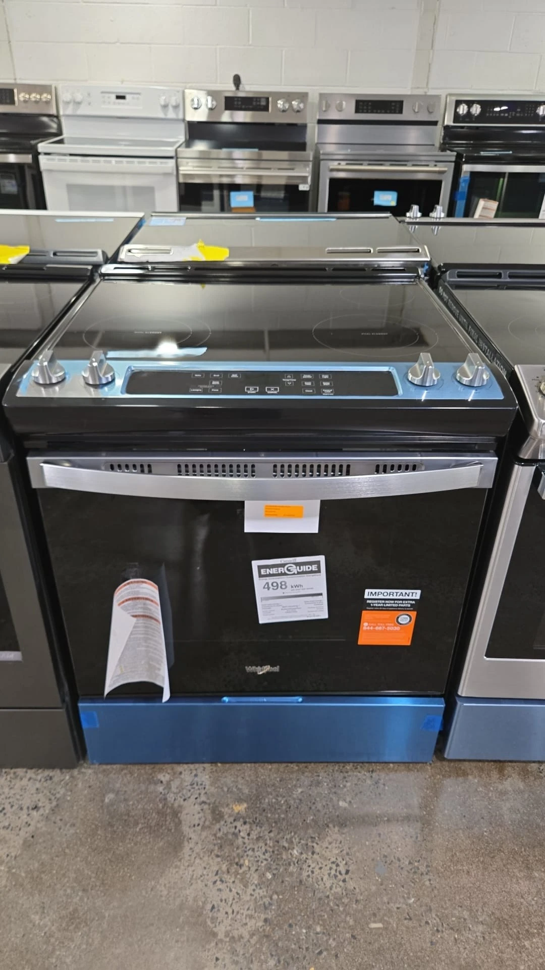 Cuisinière électrique Whirlpool inox 30 pouces - deux éléments doubles FlexHeat et four 4,8 pi³ - YWEE515S0LS – Image 4
